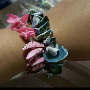 shell bracelets blue bracelet n pink bracelet
